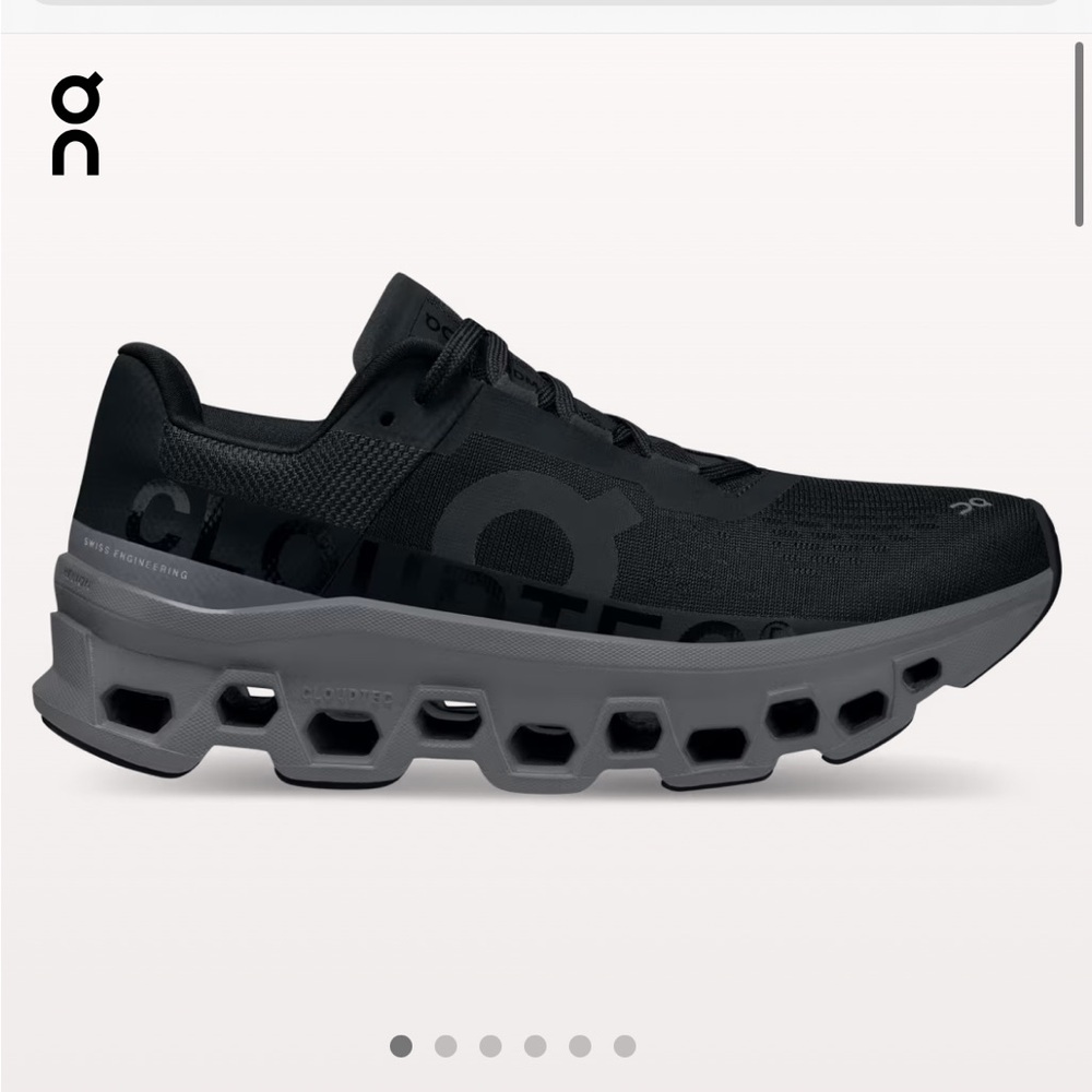 Black size 8 Cloudmonster shoes!